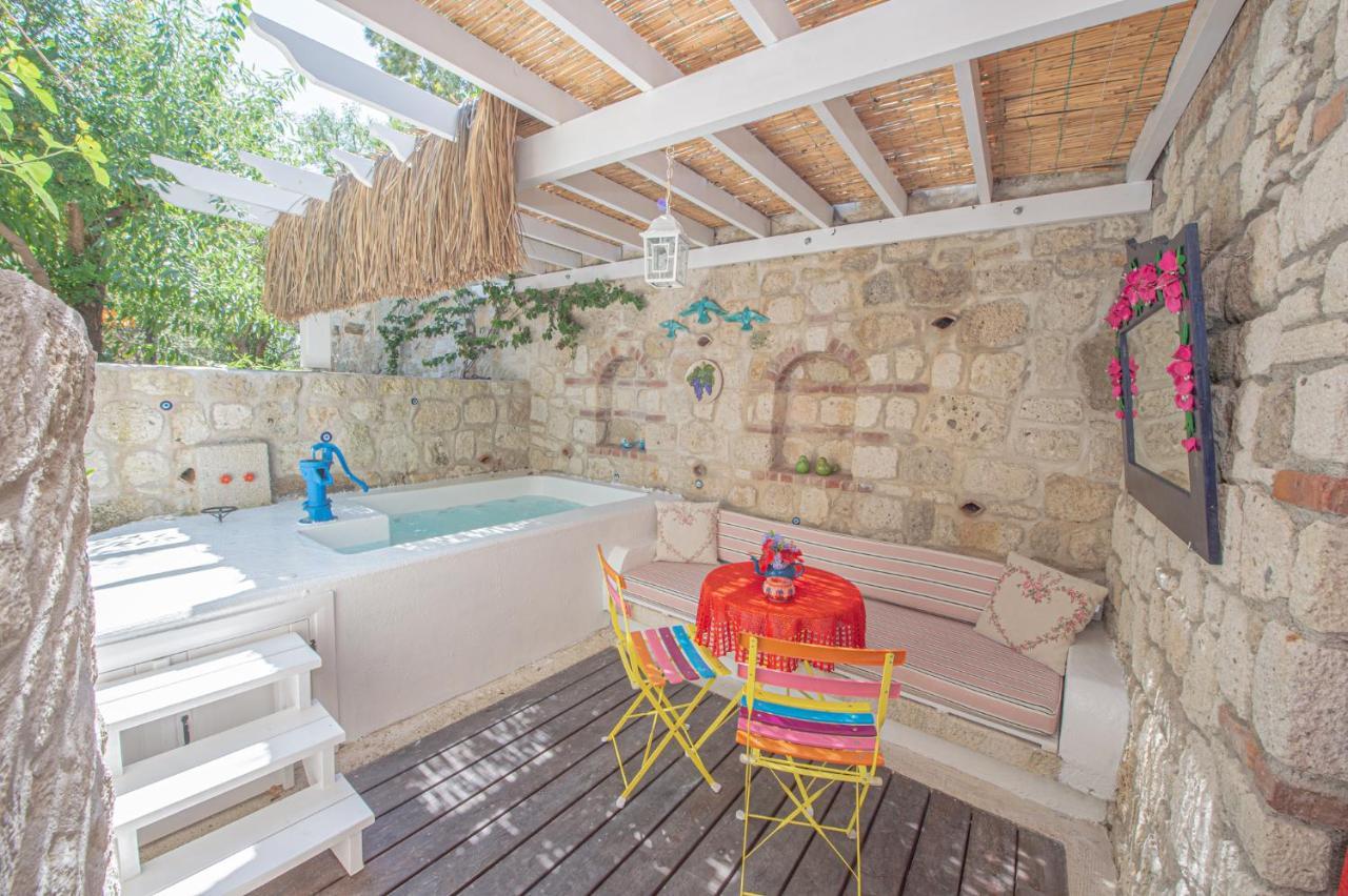 Villa Taraca Alacati Romantik Otel (Adults Only) المظهر الخارجي الصورة