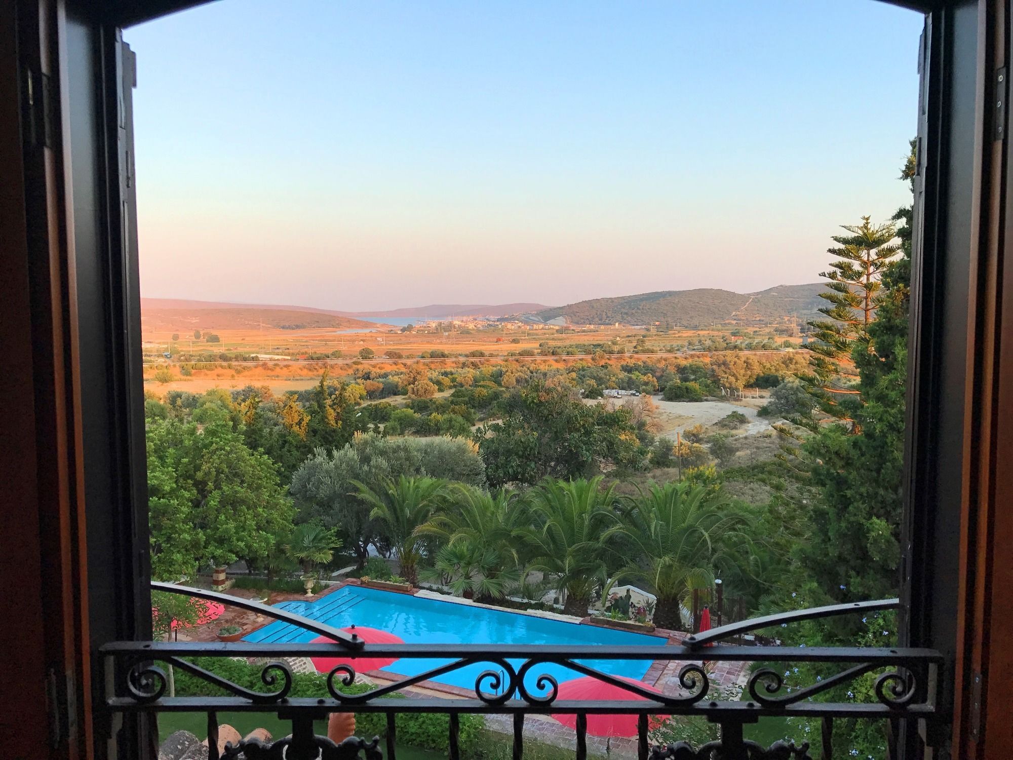 Villa Taraca Alacati Romantik Otel (Adults Only) المظهر الخارجي الصورة